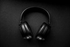 Top 5 Best Over-Ear Headphones: Buying Guide (2023)